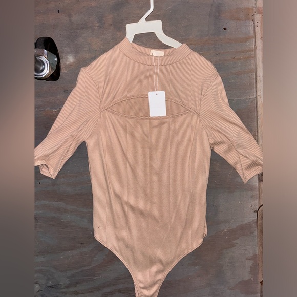 Tan Ribbed Bodysuit - Picture 3 of 6